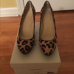 Calvin Klein Odette Calfskin leopard pump